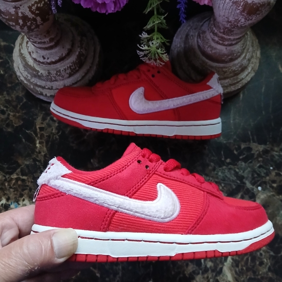 Nike Dunk Low'I Love You ❤️' Valentines Day Athletic/School Shoes Size 12C - Picture 2 of 11